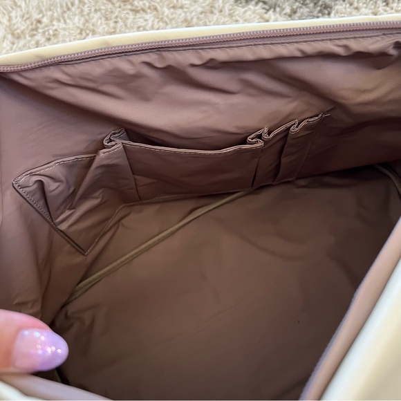 ✔️ New✔️ NIKE SUPER RARE Asia Exclusive Waterproof Bag - Picture 9 of 14